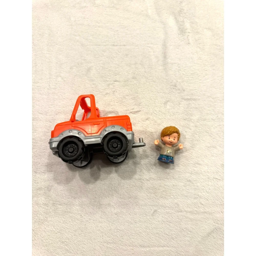 Fisher‎ Price Little People Orange Pickup Truck and Boy Figure GGT36 FGY05 2017